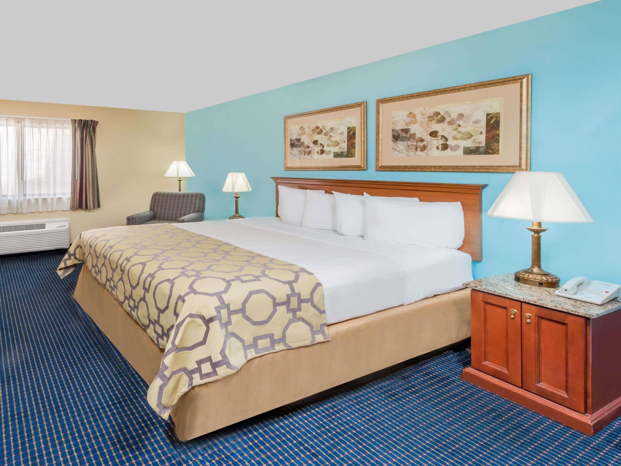 Hotel Baymont By Wyndham Warrenton Extérieur photo