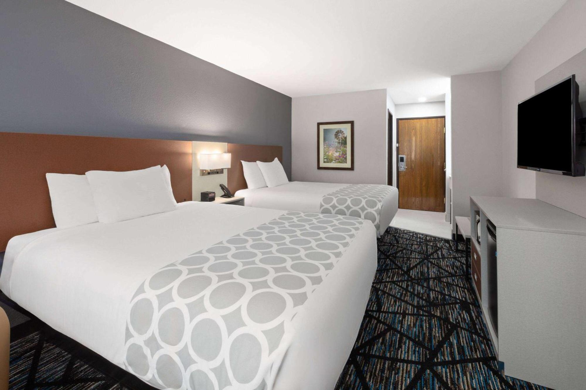 Hotel Baymont By Wyndham Warrenton Extérieur photo
